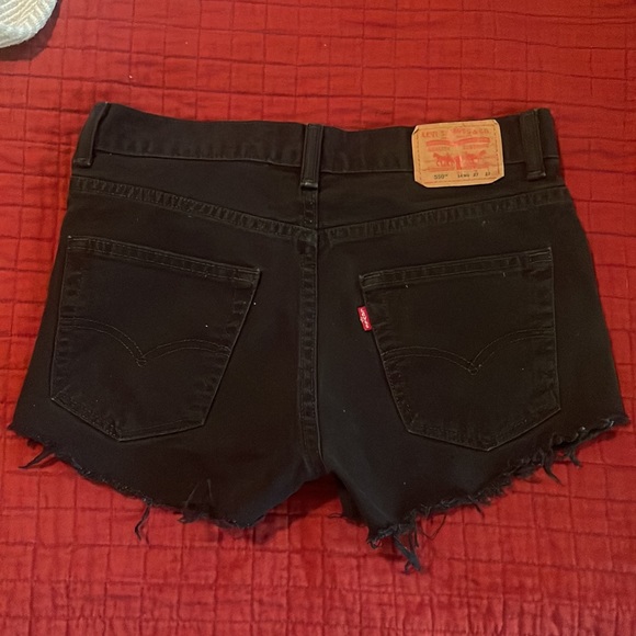 Levi’s black denim “cut off” shorts - Picture 4 of 5
